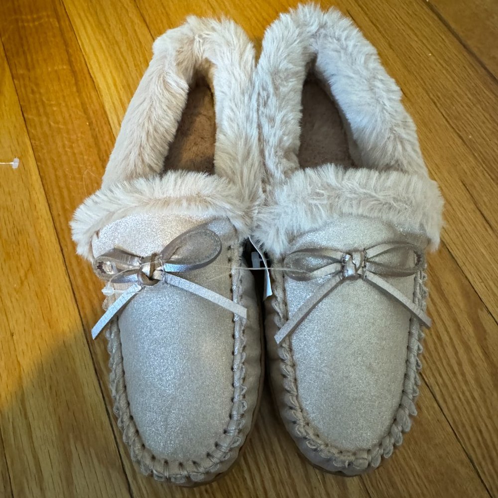 Women's Shearling Lined Slippers